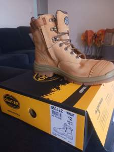 Oliver size 12 work boots