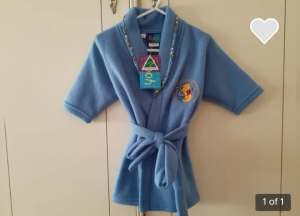 Baby Pooh Bear winter dressing gown size 0 Blue BRAND NEW