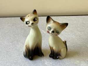 Shakers siamese cats, kitsch vintage 