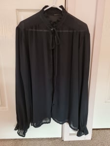 Top blouse black sheer long sleeve vintage
