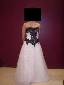 New Wedding dress or Debutante -White with black.Strapless .- Size 12