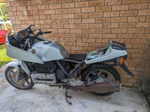 1986 BMW K100RT ( For Parts )