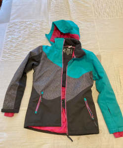 Girls ski jacket size 14