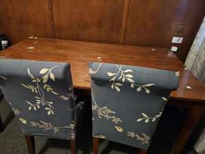 Dining Table set 