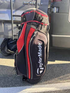 Taylormade Cart Bag With Trolley