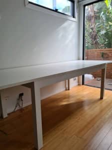 Adjustable length table - Geebung Brisbane
