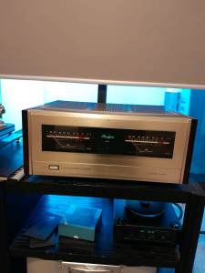 Accuphase Power Amplifier P-500L