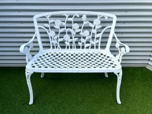 GARDEN SEAT/BENCH SEAT, CAST IRON, DECORATIVE, SOLID, PATIO, OUTDOORS