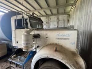 1985 W-Model Kenworth with Water Tank