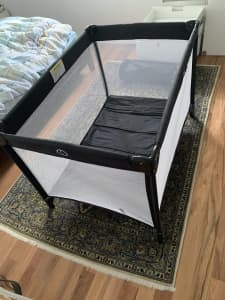 Love and Care Travel Cot