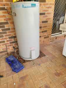 Electric Hot Water System 250 Litre- Good working condition 