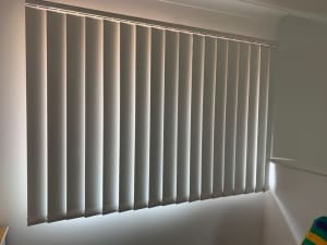 Vertical Drapes, good condition, 2600mm