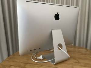 iMac (27-inch, Mid 2011) macOS High Sierra 10.13.6 PU cash only