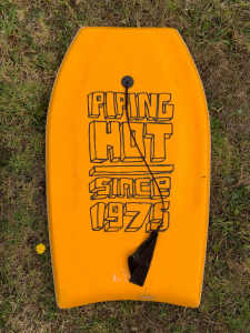 Piping Hot Body Boogie Board size 32.5 inch. Max 145cm 35kg