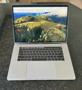 15” MacBook Pro i9 512GB 32GB 4GB GPU Laptop