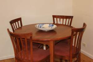 Round Wooden Dining Room Table with 4 Chairs