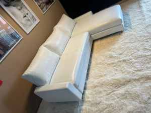 King 👑 Delta white genuine leather lounge with delivery 