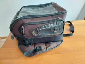 MotoDry Adjustable Tank Bag
