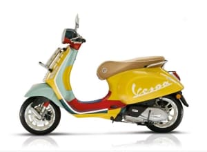 Wanted: Wanted Sean wotherspoon vespa
