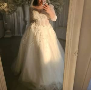 Wedding dress with Ivory flowers 