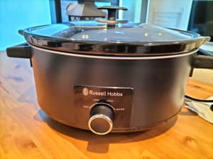 Russell Hobbs 7L Slow Cooker $35 ONO