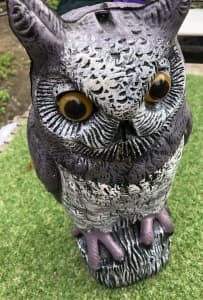 Large Garden Owl Ornament
