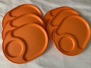 Tupperware snackatizer plates