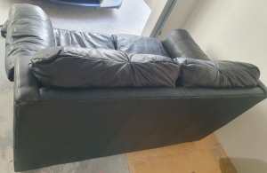 2 seater super comfortable leather couch