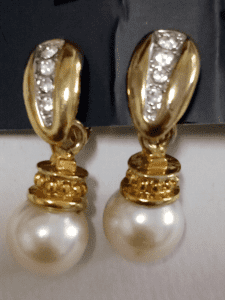 Avon drop pearl clip-on earrings