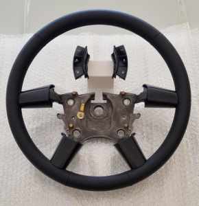 (REFURBISHED) Commodore Leather Steering Wheel (AS NEW) (REDUCED)