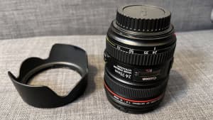 Canon EF 24-70 F4 lens with macro mode