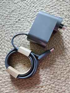 *NEW* Genuine DYSON Battery Charger Cable (Model: 205720-05)