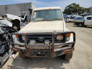 Toyota Landcrusier 79 Series Troopy For Wrecking
