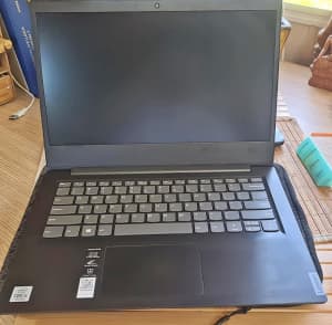 Laptop Lenovo IdeaPad, i5 CPU