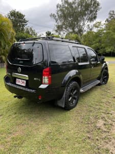 AUTOMATIC TURBO DIESEL PATHFINDER RWC AND REGO INCLUDED