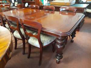 Vintage Mahogany Extension Dining Table