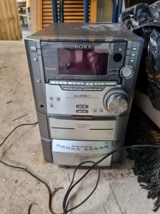 Sony stereo system - PARTS ONLY