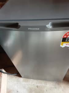 Hisense 120 litre bar fridge