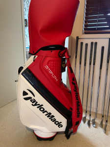 Taylormade stealth golf bag