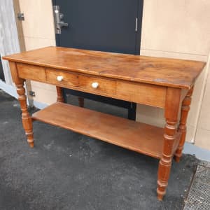 Pine pastry table island bench hall table Cooks Hill Newcastle Area Preview