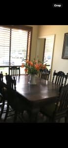 Antique Dining Table & 6 Chairs - CHEAP $$$ REDUCED 50%