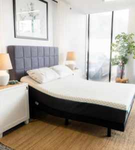 Fully adjustable dual queen bed, $RRP: $6000