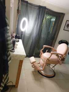 Wanted: Barber/beauty chair