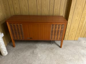 1970s Philips Stereo with turntable, radio and tape deck