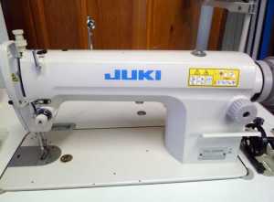 Juki DDL-8300N Straight Stitch Industrial Sewing Machine - As New
