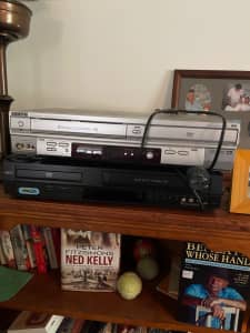 DVD VCR players