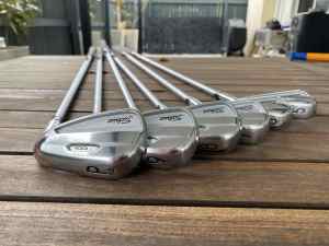 Titleist T100s irons 5-PW