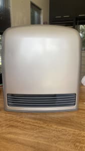 Rinnai Gas Heater RCE-329H great heater
