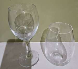 Wine glasses & cups & containers