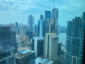 Private room with city view for rent in Brisbane city (bills included)
